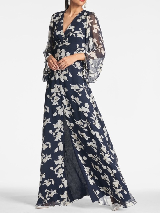 Sachin + Babi Dresses & Skirts - Sachin & Babi Jenny Floral Gown Navy Venetia Petal Size 6 NWT